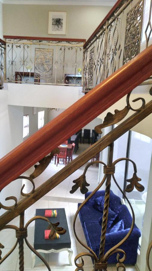 Atlantic Pearl Guest House มิดแรนด์ ภายนอก รูปภาพ